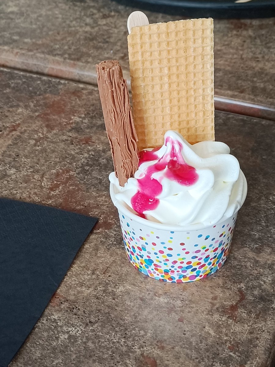 What a lovely morning had by all patients and staff from Cragside QE to South Shields,the sea air works miracles ❣️ <a href="/Gateshead_NHS/">Gateshead Health NHS Foundation Trust</a> <a href="/kateclark1979/">Kate Clark</a> <a href="/jocrow82/">joann crowder</a> @davies_trudie <a href="/vickilou2012/">Vicki Mayes</a> <a href="/HollieeClark/">Hollie Clark</a> <a href="/starwards/">Star Wards</a> <a href="/dementiaservic3/">dementia services QE/Admiral Nurses</a> <a href="/JuliaNev1989/">Julia nevin</a>