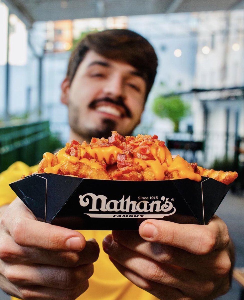 originalnathans's tweet photo. Bacon &amp; cheese – front &amp; center!

📸@Nathans.brasil
#cheese #fries #fryday #bacon #baconandcheese #loadedfries #crinklecut https://t.co/TZDsTo2Bq8