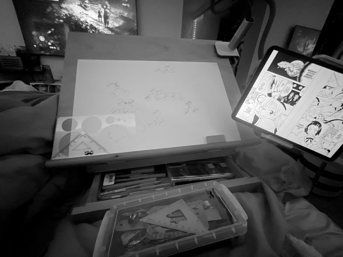 Been recovering from an injury. But I&rsquo;m anxious so I got myself back into the drawing game. https://t