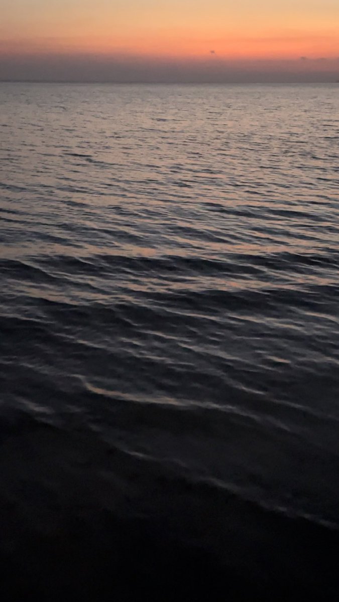 Yanaphernelia's tweet photo. thanking all my lucky stars 💫🌙 https://t.co/aAAPM3zgTh