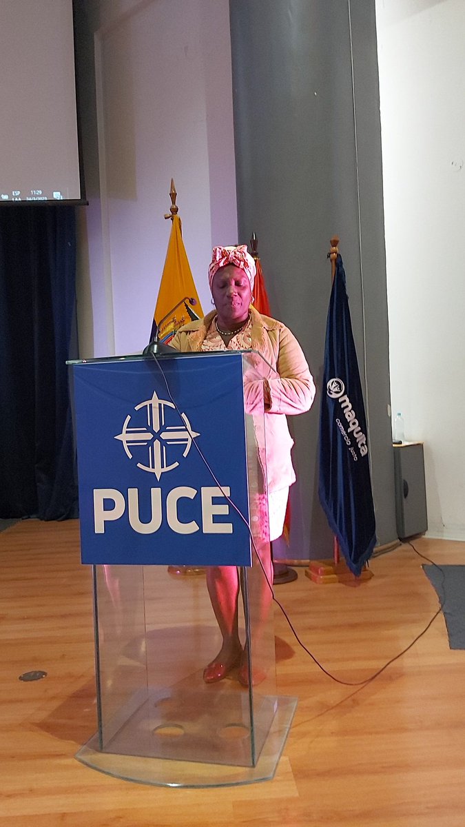 Lorena Valdez de AMATIF  #Esmeraldas comparte su testimonio del trabajo conjunto realizado através de  convenio @Maquita_Cjusto <a href="/ManosUnidasONGD/">Manos Unidas ONGD</a> con la financiación de <a href="/aecidecuador/">AECID en Ecuador</a>  en el evento en alianza <a href="/PUCE_Ecuador/">PUCE Ecuador</a>
