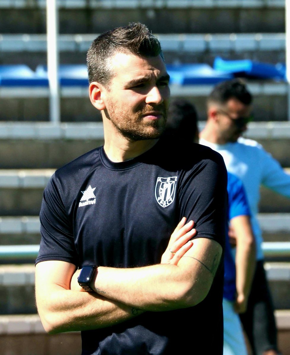 💭⚽️✨

Tiene un 𝐏𝐋𝐀𝐍.

¡El domingo tiñamos Los Prados de azul y negro apoyando a los nuestros por el objetivo!

#ParlaMostolesB