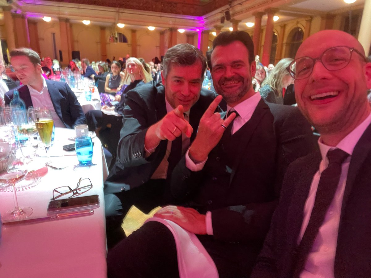 We were nominated for shortlist of the Diamond #SABREAwardsEMEA @Provoke_News in 'Superior Achievement in Reputation Management'. We didn't win - Anglo American came out on top. Nevertheless, the mood in @TRUMPF_News team was as exuberant as after 2days at Wacken Festival 🤘🕺