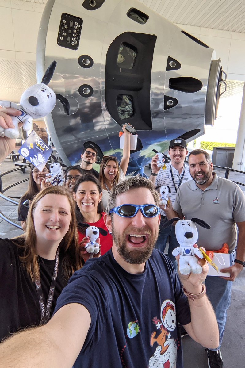bonzack's tweet photo. Thank you @ExploreSpaceKSC for inviting the @LMSpace employees in the @NASA_Orion for the grande premier of @Snoopy  show, "All Systems Go"

It was amazing! Everyone needs to see this show about the Charlie Brown and his friends who are helping with @NASAArtemis. https://t.co/VM76YL3Esd
