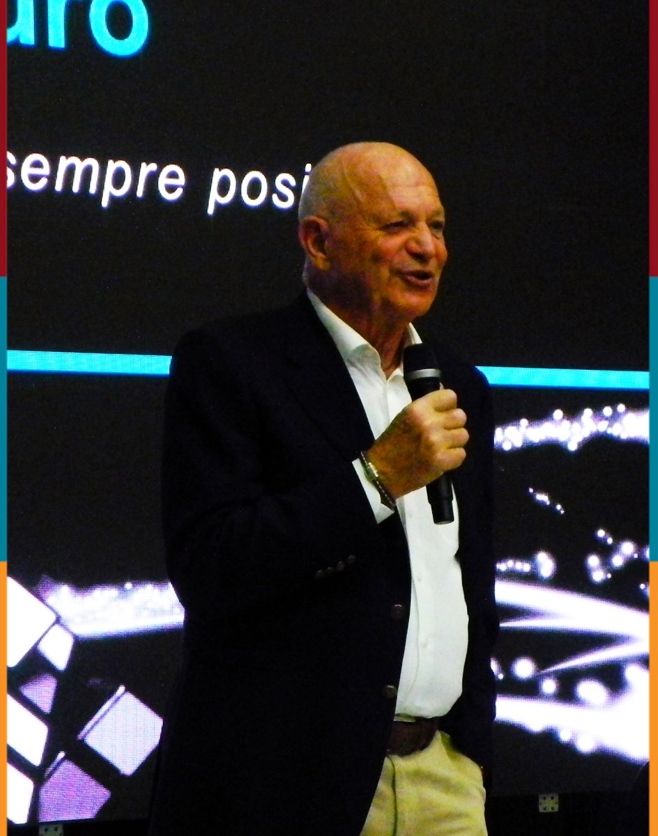 LeadingTechnolo's tweet photo. Quanto รจ forte il nostro boss?๐
๐Ancora di piรน nel giorno del suo compleanno.๐
Tanti auguri a giuseppe porro, in particolar modo dalla famiglia di Leading Technologies srl!
#GiuseppePorro #leadingtechnologies https://t.co/sW3JxIZjQW