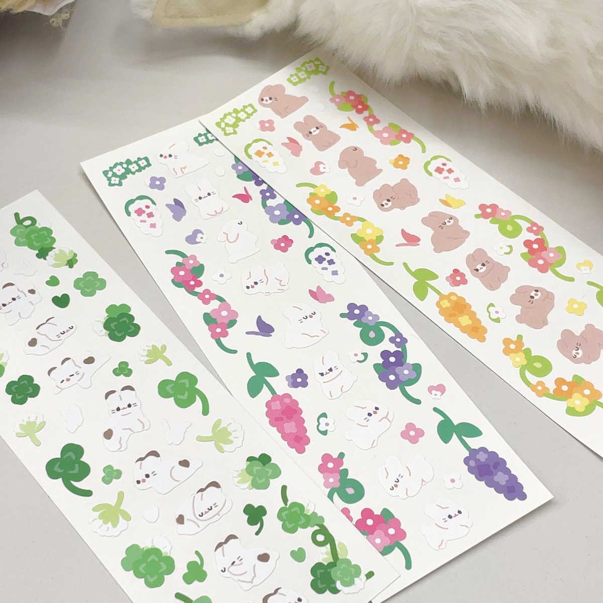 봄토끼 깡총₍ᐢ.ˬ.ᐡ₎ .ᐟ

기존 무테 스티커들은 스마트스토어에서 구매 가능하셔요💗

m.smartstore.naver.com/oddleoddle_sto…

할인 적용은 25일 오후 2시부터₍ᐢ..ᐢ₎♡̷̷̷ ༘☆
품절되었던 제품들도 장전 완료!
#스티커 #토끼 #다꾸