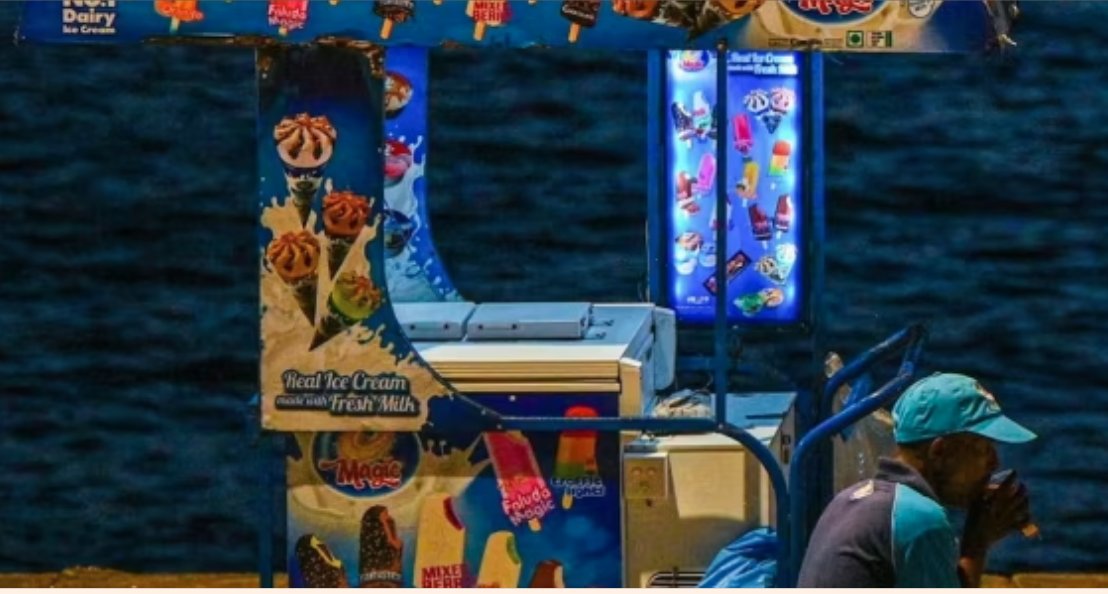 adam_tooze's tweet image. Sri Lanka reels from aftershocks of debt crisis. What an image! 
ft.com/content/a896a4…