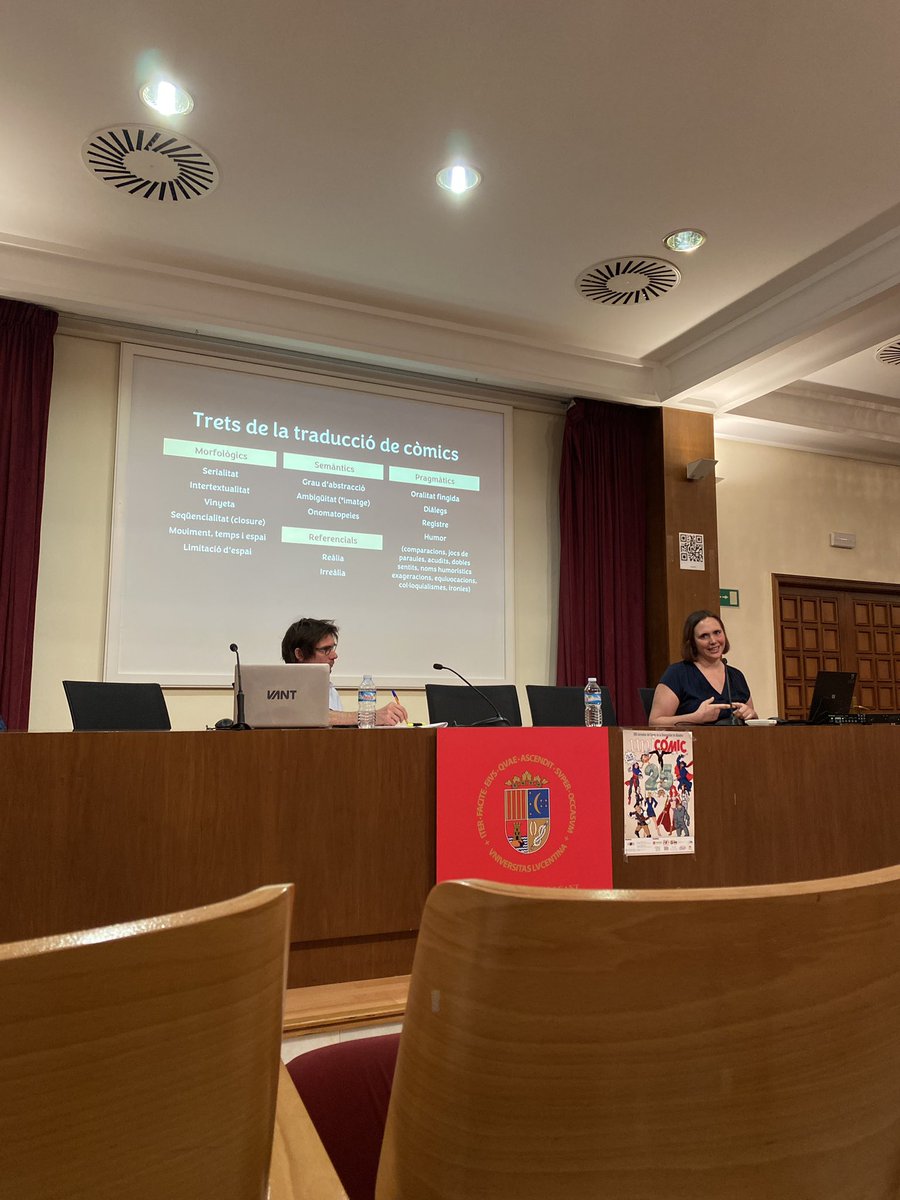 MJoseMompean's tweet photo. Algunes fotos de hui de les XXV Jornades del Cómic de la Universitat d’Alacant. Totes les ponències han sigut molt interessants! M’ha encantat poder participar per primera vegada 🥰 #unicomic @CUnicomic @UA_Universidad https://t.co/7nMNTsIGxi