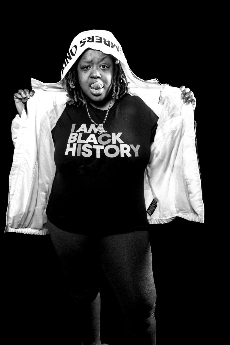 RuthlessLaLa's tweet photo. When I say I just be posing for no reason, I mean it🤦🏾‍♀️🤣🤣🤣 #MzWhatThatLariatDo #FirstLadyOfProlific #MzHitThatHoe #ThicccOnTheWeekends🤣🤣🤣🤣 #PoseOff  #IAmBlackHistory
Thanks for always capturing my best sides @Skyefullofphoto 🥰🤗😉🤪😜 https://t.co/p6ZItvtxM3