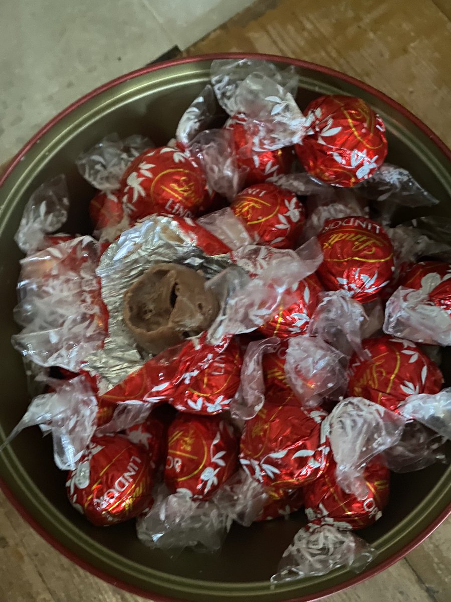 Tennis With Simon tweet media