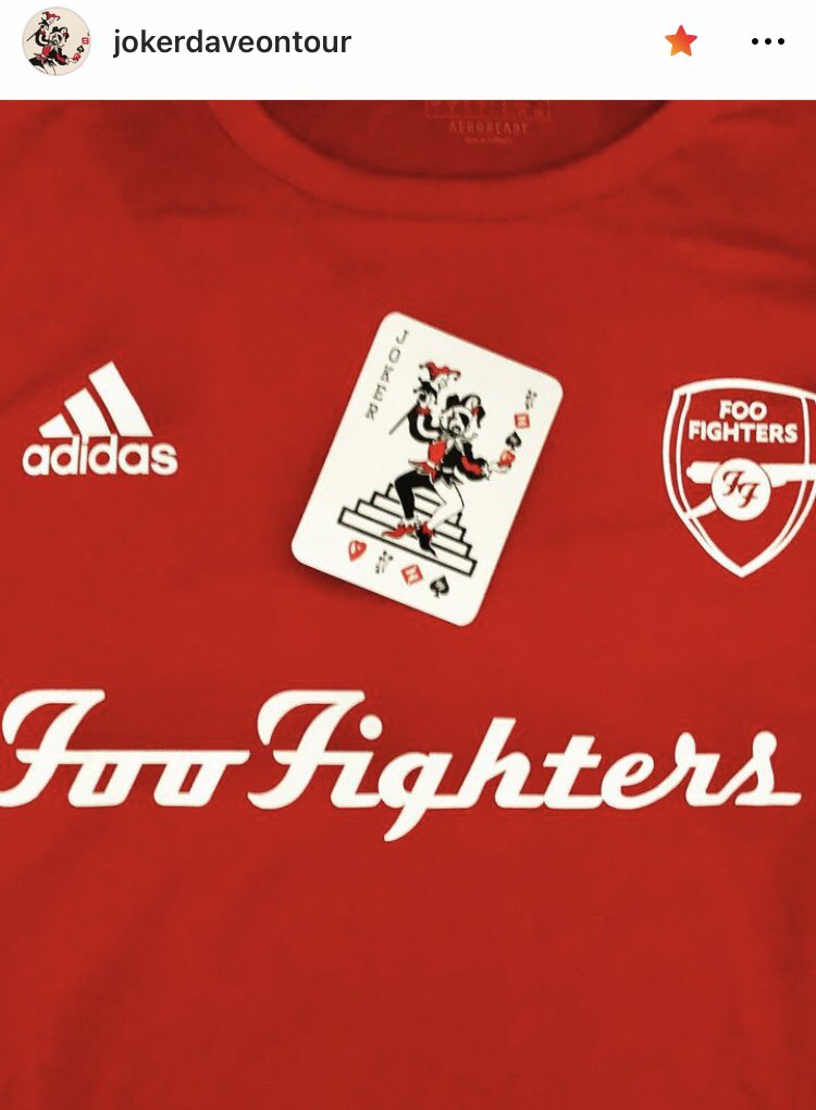 “Happy foo friday everyone! ❤️
Here’s my latest project, a foo-tball shirt inspired by <a href="/ChrisShiflett71/">Chris Shiflett</a> favourite team <a href="/Arsenal/">Arsenal</a>.” 

“Seeing Chris in Manchester tomorrow and Bristol on Sunday, can’t wait!” - From my bfs Instagram @jokerdaveontour
<a href="/ChrisShiflett71/">Chris Shiflett</a> <a href="/foofighters/">Foo Fighters</a>