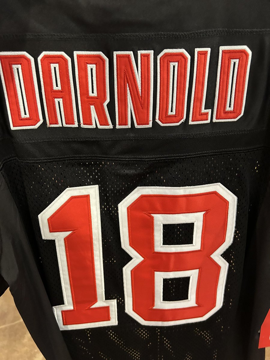 NYJ Matt on Twitter "New store at the mall with NFL players’ high