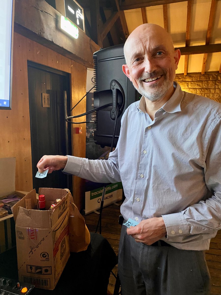 FroesPaul's tweet photo. Generous raffle prizes donated by @IDASOLtd from @bottle_and_bean  @TracsisTaDS with money raised going to @TransaidOrg https://t.co/mhxcrTEKm4