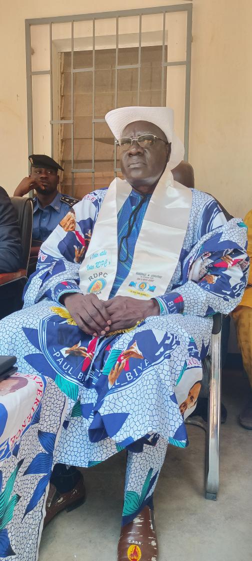 MFoutsou's tweet image. Today, March 24, the Cameroon People's Democratic Movement turned 38. On the occasion of this anniversary celebration, I am on the field by the side of my grassroots comrades. I will visit #Dana, #Guéré and #Gobo in Mayo Danay respectively.