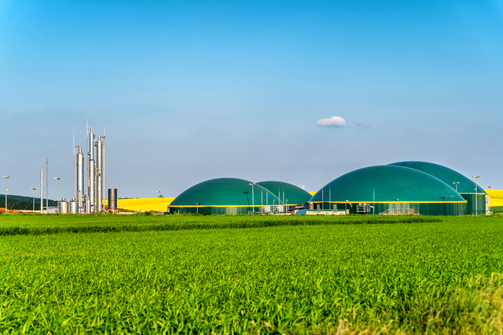 industriambient's tweet image. ♻️💚@PreZero_ES construirá una planta de #biometanización para el tratamiento de la fracción #orgánica en @Bizkaia con #Garbiker y #Cadem:

➡️ 50.000 toneladas de #residuos
➡️ Se inyectará 43,6 GWH/año de #metano a la red

industriambiente.com/noticias/20230…

#bioenergía