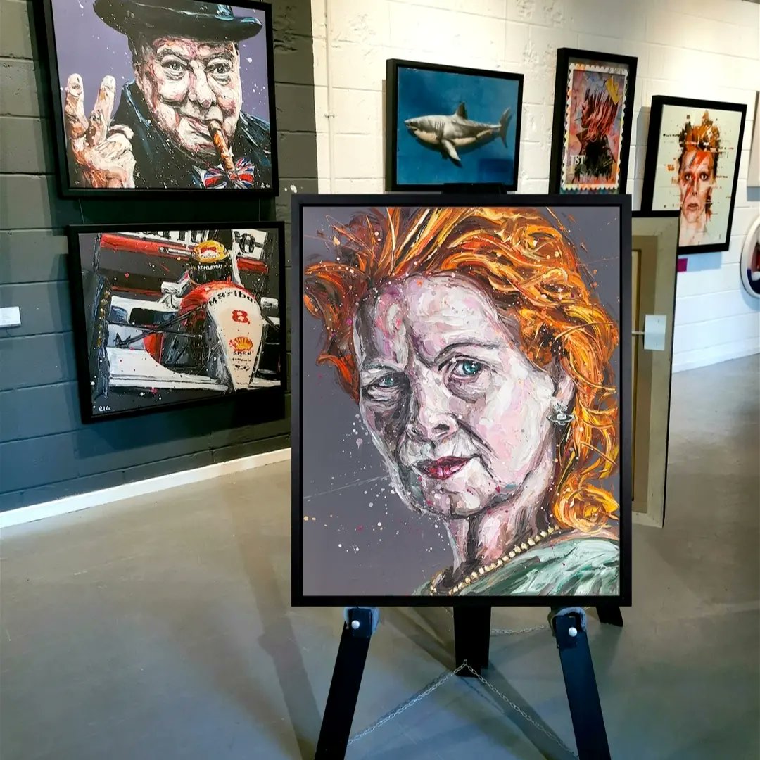 'Buy less. Choose well. Make it last. Quality, not quantity..' Are the famous words of Fashion mogul Vivienne Westwood and the perfect ways to describe the quality finish of Paul Oz Artwork. 
Available Generationgallery.com✨

#art #artist #pauloz #paulozart #viviennewestwood
