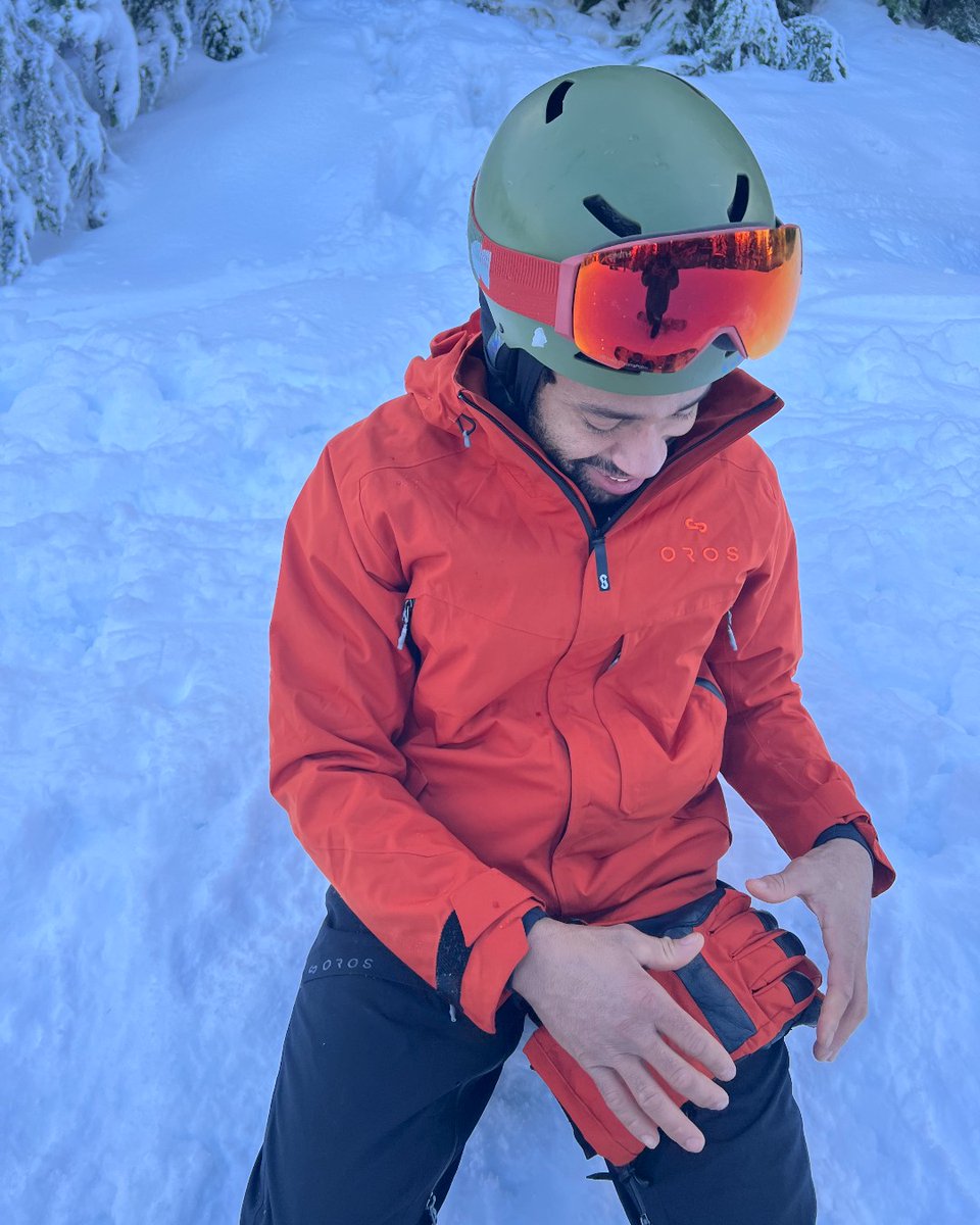 orosapparel's tweet photo. @adamchechireedwards takes on spring skiing in style with the Immix Collection. Tap to shop now. https://t.co/2PerjYGO52