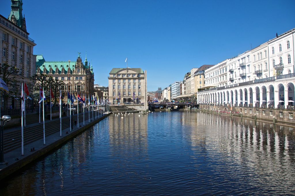 Slow Travel Berlin tweet media
