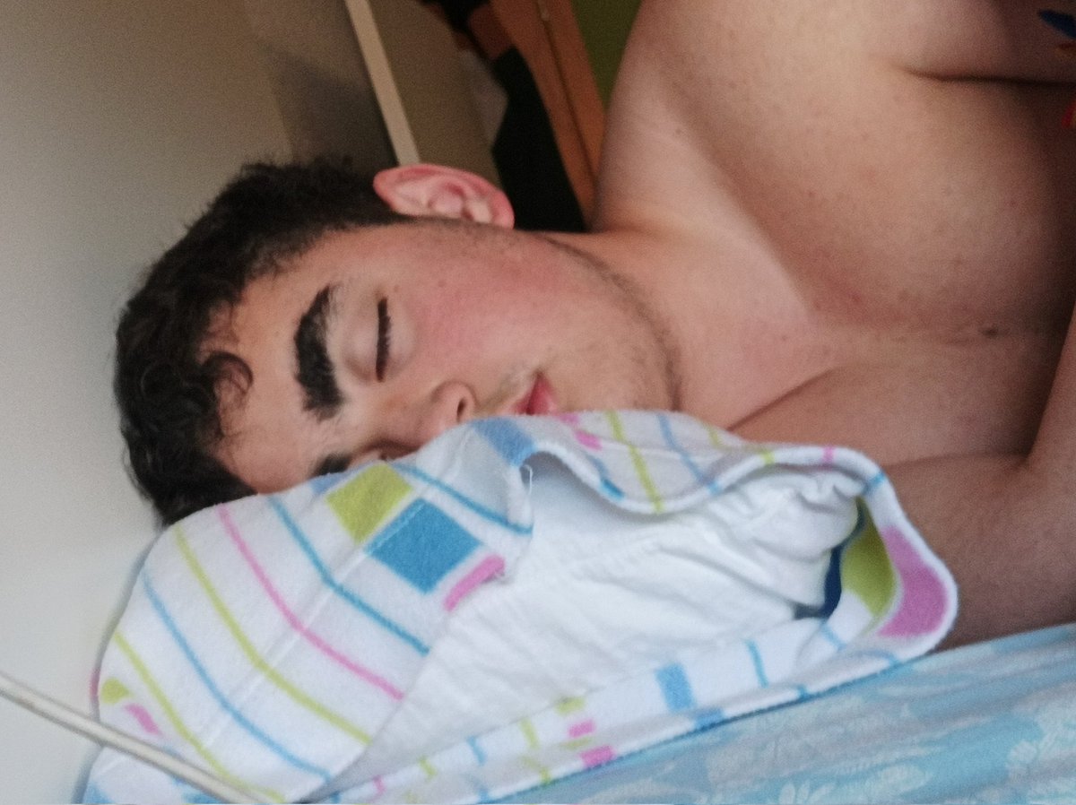 angeeh❗ tweet media