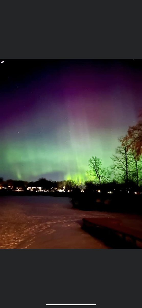 So this happened last night.  Just down the street from me !!!  Lake Minnetonka, Minnesota