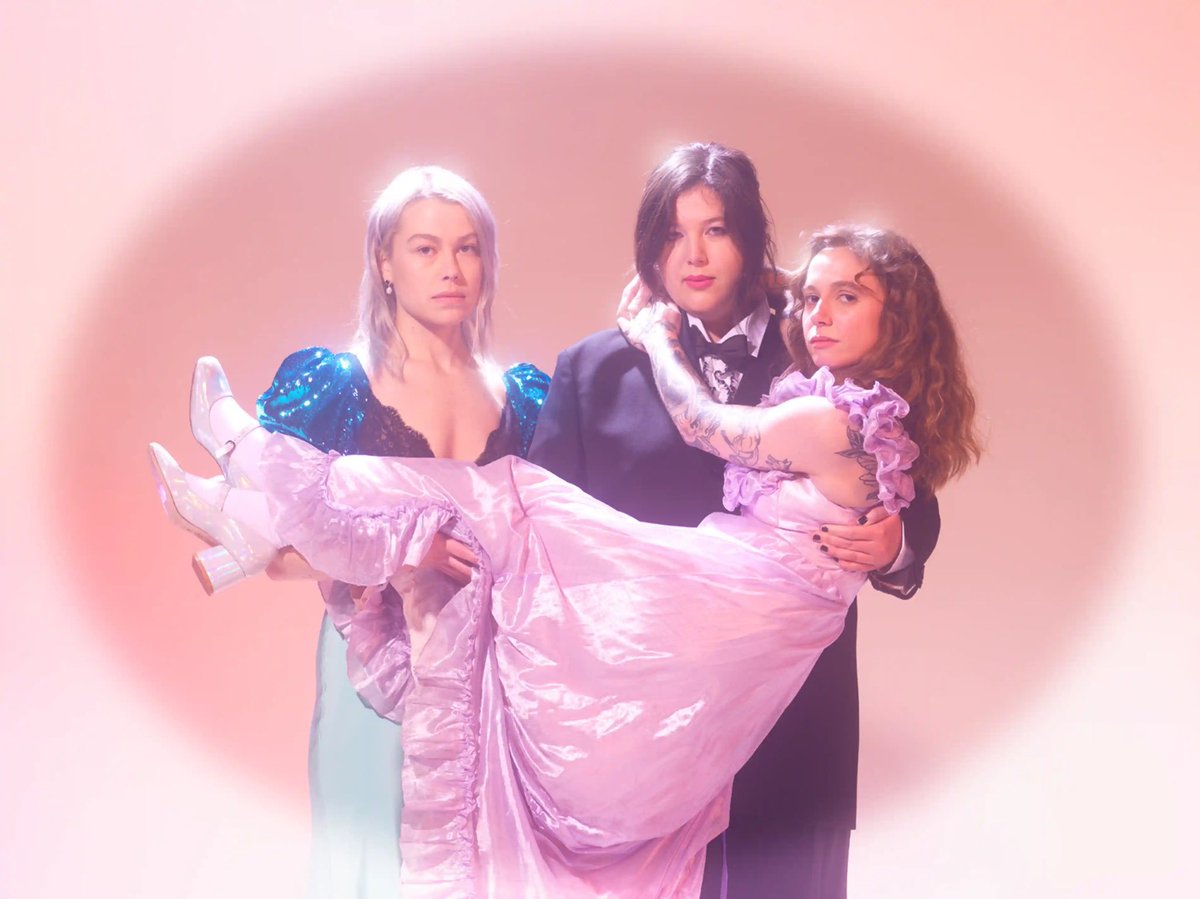 bestofpheebs's tweet image. boygenius for the guardian