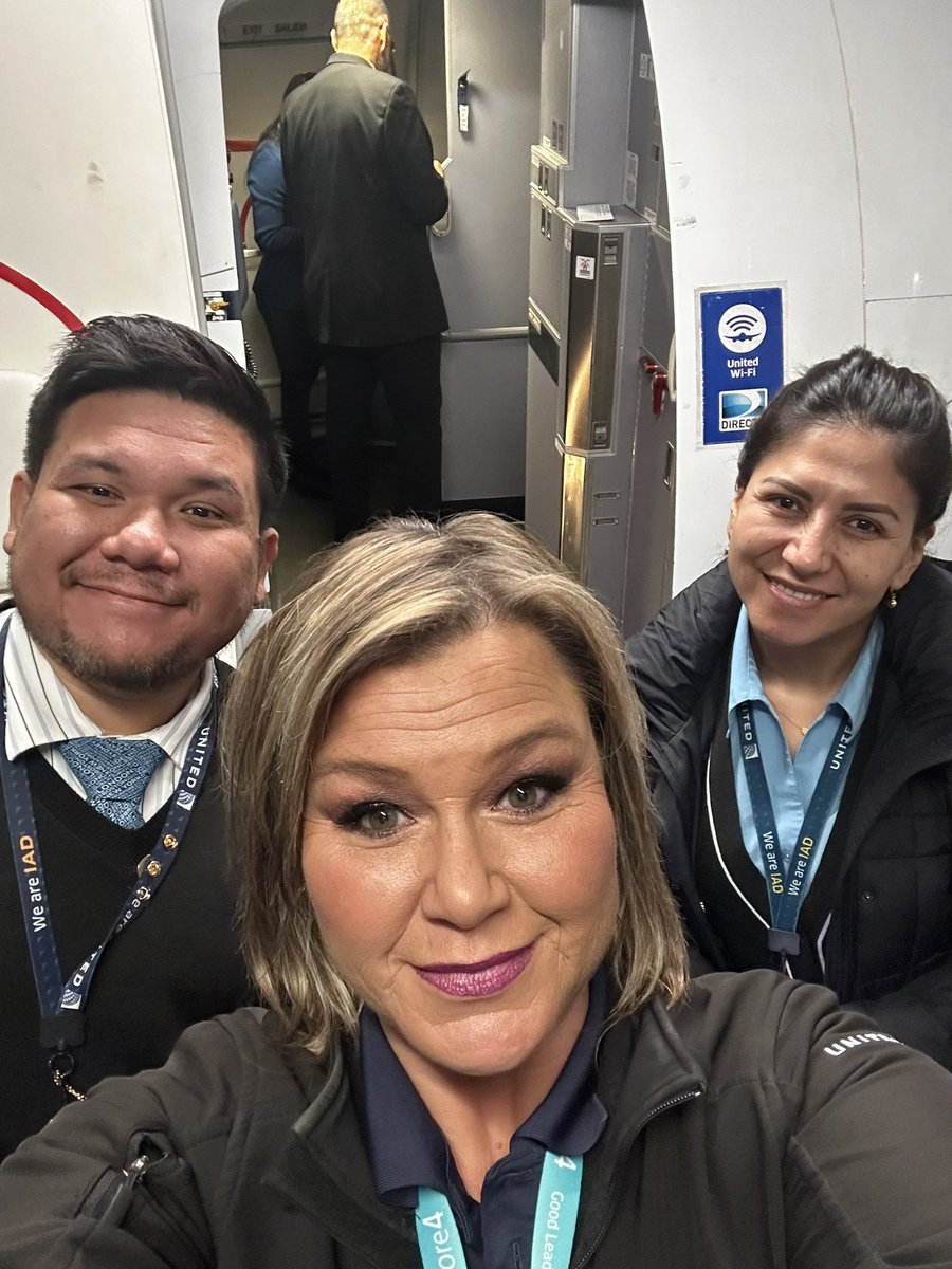 Christa Fees tweet media