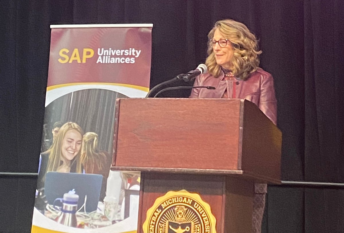 Melanie Kalmar tweet media