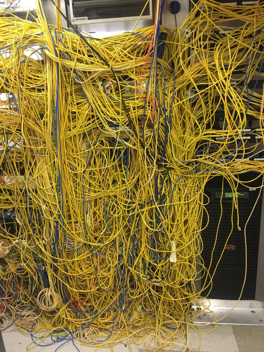 Bytekode's tweet photo. @kenschumacherr dw just upgrading the spaghetti server https://t.co/69sURlVpwZ