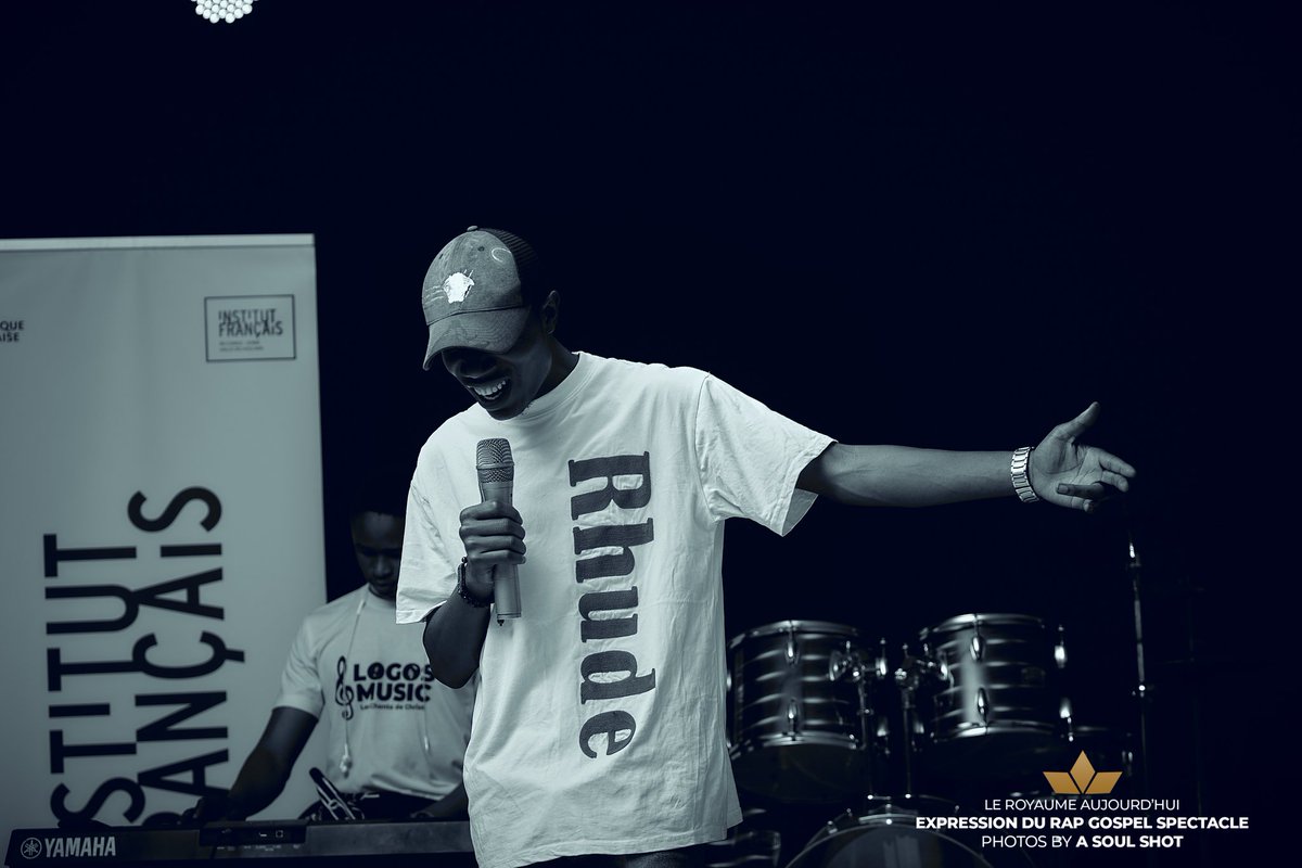 Royaume_A's tweet image. Si Christ ne t'a pas dictée sa parole tes écrits ne donneront pas vie, nous sommes des lettres écrit au monde, ceux qui nous lise doivent voir Christ.

#modelation
Suis Modèlé à CHRIST.
#expression_durap_gospel
#expressiondune_vietransforméeenchrist
#RACINE