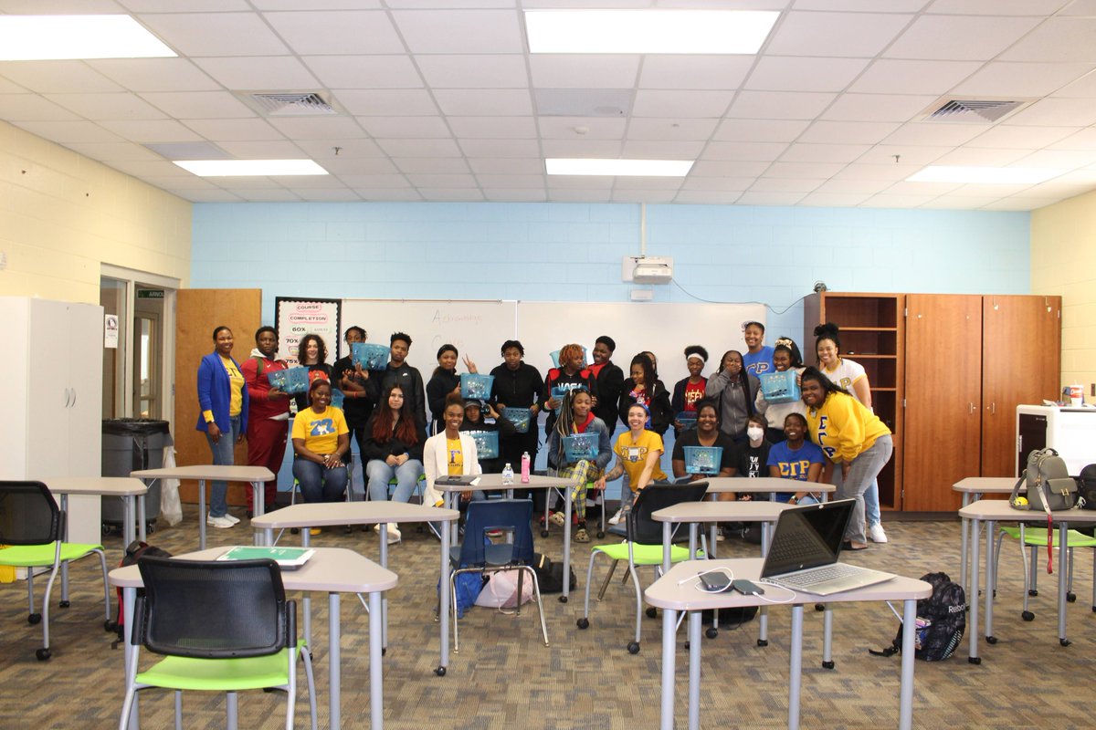 ClassicCityHS's tweet photo. A big thank-you to the Iota Gamma Sigma Chapter of Sigma Gamma Rho Sorority, Inc. for hosting the Youth Symposium at Classic City! Students learned about mental health awareness, financial fitness, and community service. Iota Gamma Sigma also provided free lunches from CFA! https://t.co/XpZ8A3sa5K