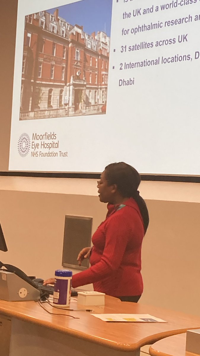 KatieClaw's tweet photo. @Moorfields the brilliant Tendai speaking all things eyes to our students at the #EmployabilityConference @MdxDavidRing @sinead_mehigan @MiddlesexUni https://t.co/ldlLgHZcow