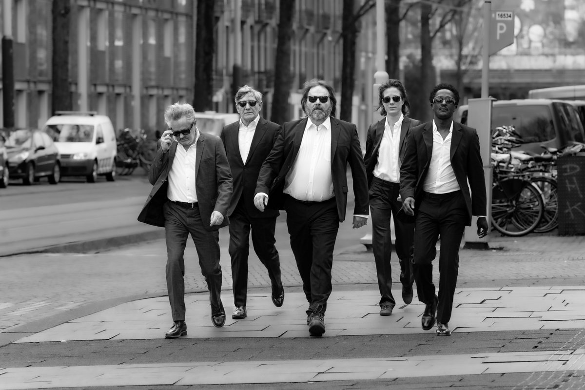 George van Houts 💻📣 on Twitter: "Deutsche Bank -15%. Vanavond De