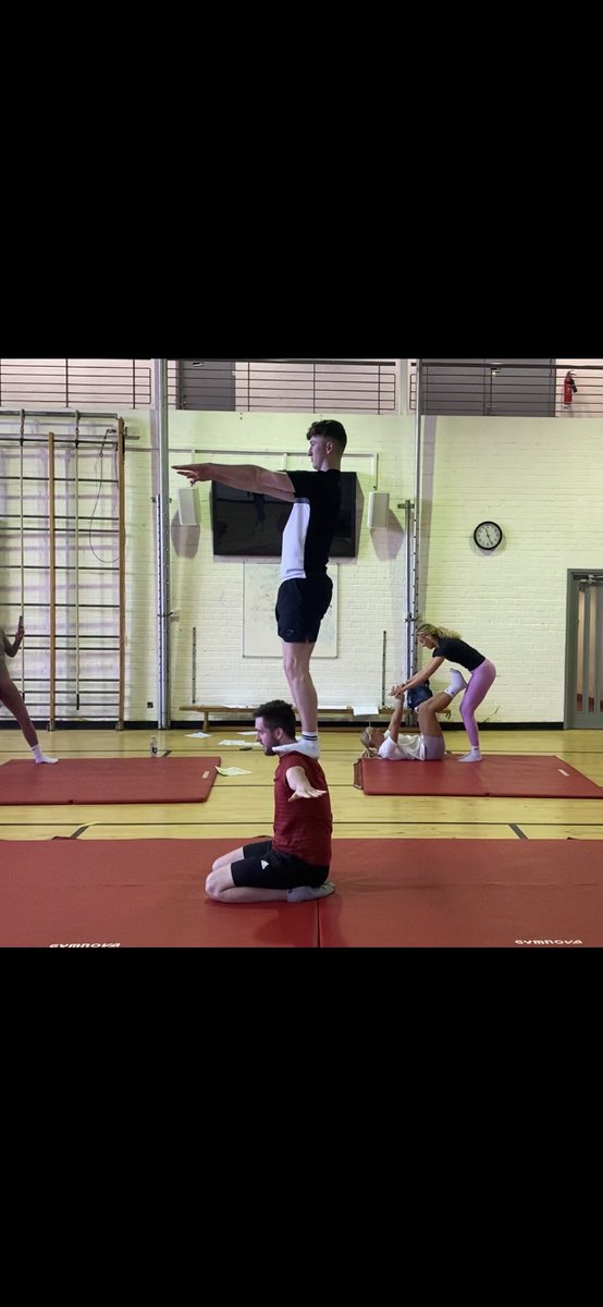 MrLedwidgePE's tweet photo. Creating some Acro gymnastic routines yesterday during #PECP3 to develop our understanding of factors impacting on performance 🤸
Good fun and surprised ourselves with some of the balances we managed to do ⚖️
@karenmunro28 https://t.co/YJqjGJVQSV
