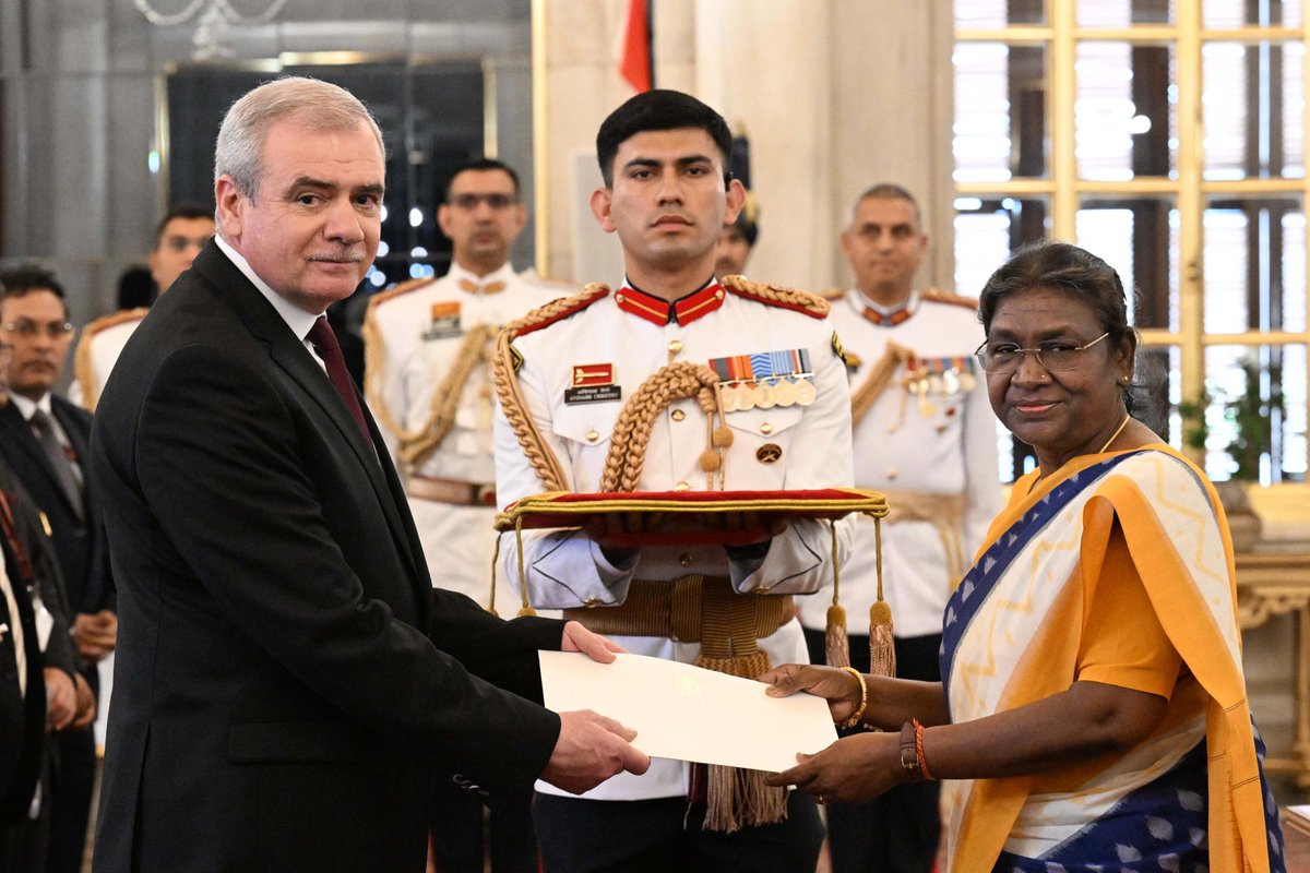 President of India tweet media