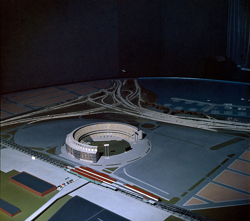 OTBaseballPhoto's tweet photo. #OTD in 1961, the NY State Senate approves the construction of a 55,000-seat stadium in Queen's Flushing Meadow with a budget of $55 million. Here is a early version model of what would eventually be called Shea Stadium, home to NL's newest club the New York Mets https://t.co/98iE3UH1DW
