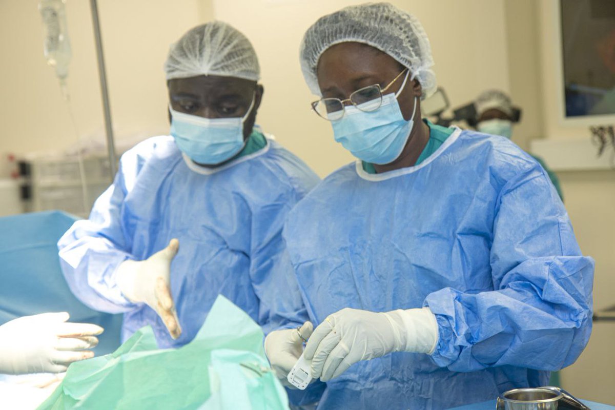 UnfpaCI's tweet photo. #EndFistula
70 femmes seront opérées lors de la 2e phase de la mission opératoire de fistule en 2023 à @HMEBville, au CHU de #Bouaké, à HG de #Bouna & à🏥de #Bodo (20-28 mars)
8 #chirurgiennes de 🇨🇮 🇧🇯🇲🇱🇹🇩participent à cette mission avec l'appui de @Santeci @unfpaCI, #KOICA #MFFE https://t.co/UklXk9M9DS