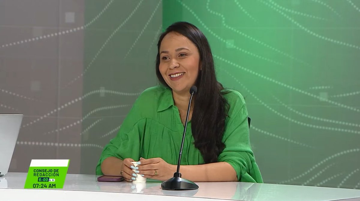 SecEducacionAnt's tweet photo. "Ya cumplimos la meta del Plan de Desarrollo en mejoramiento de infraestructura educativa" @monica_quirozv, @SecEducacionAnt en #ConsejoTA https://t.co/jcDHmWZUdx