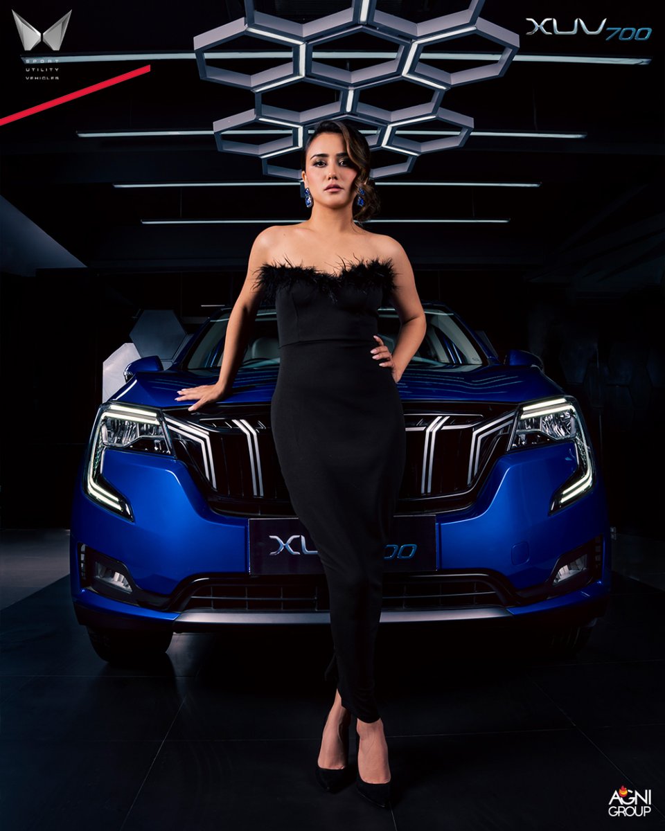 GroupAgni's tweet photo. Who better to appreciate luxury and style than an actress like Swastima Khadka? XUV700 is a perfect match for those who appreciate the finer things in life.
#HelloXUV700 #XUV700 #FeelTheRush #XUV700inNepal #SpaciousInteriors #PremiumComfort ย #FeelGoodFriday #swastimakhadka https://t.co/donRnARzWG