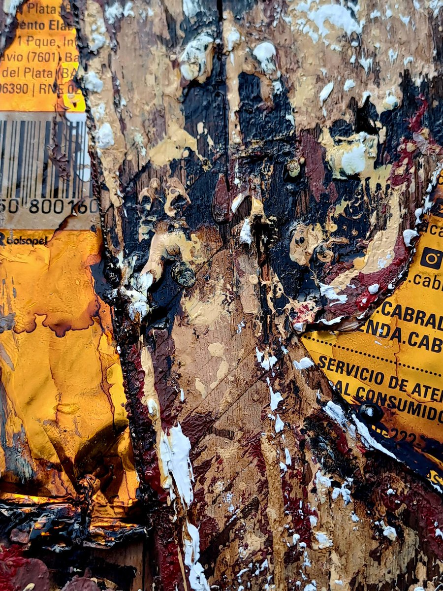 RutZerbatto's tweet image. &quot;BLOCK LIV&quot;.- Collage, acrílico, asfáltica, barniz.
Técnica mixta sobre block de madera.
tienda.rutzerbattoarte.com
#artobjects #sustainableart #woodblock #acrylic #asphaltpaint #decodesign #the100dayproject #the100dayproject2023 #the100dayprojectwoodblocks #los100diasproyectolatino