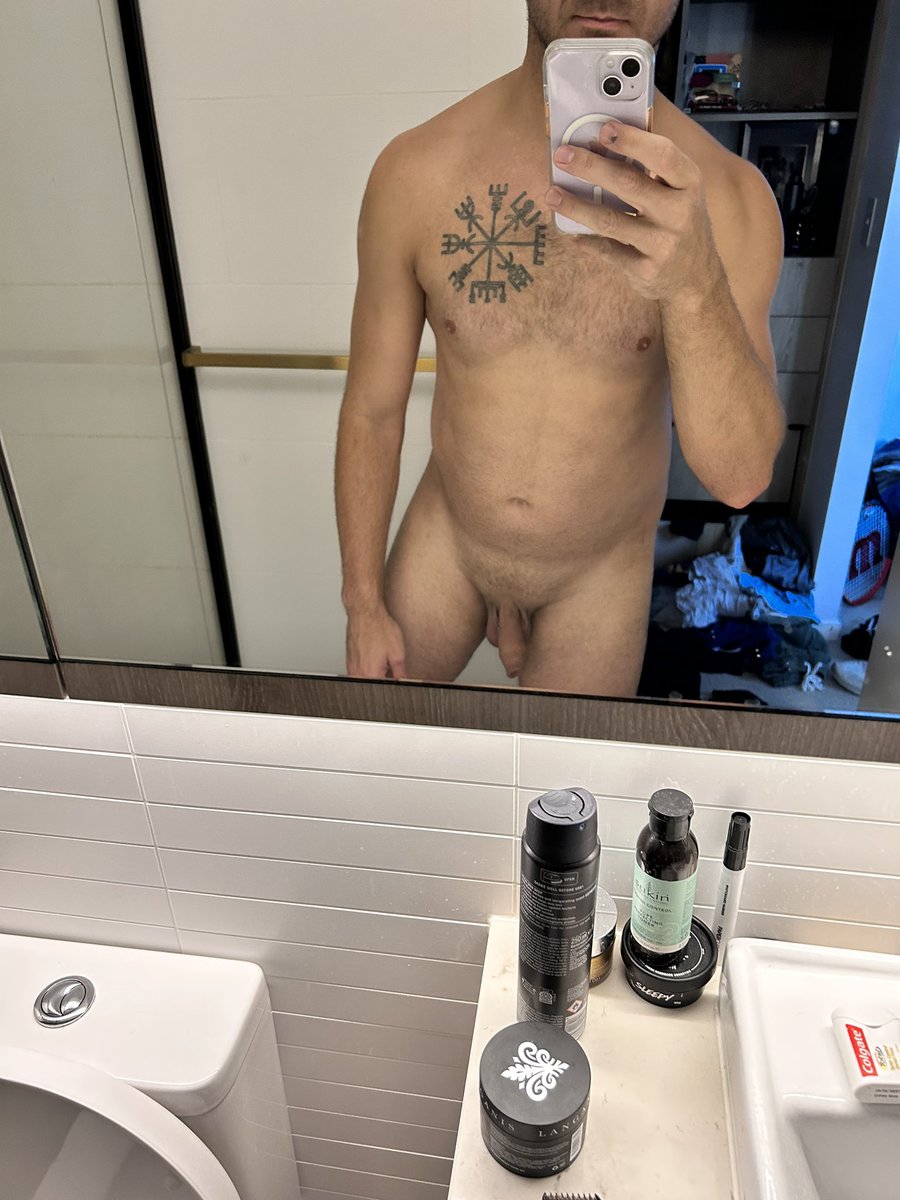 dildo_or_dick's tweet photo. @bigcocklad12345 @bigcocklad55 https://t.co/9tcIvwbW6H