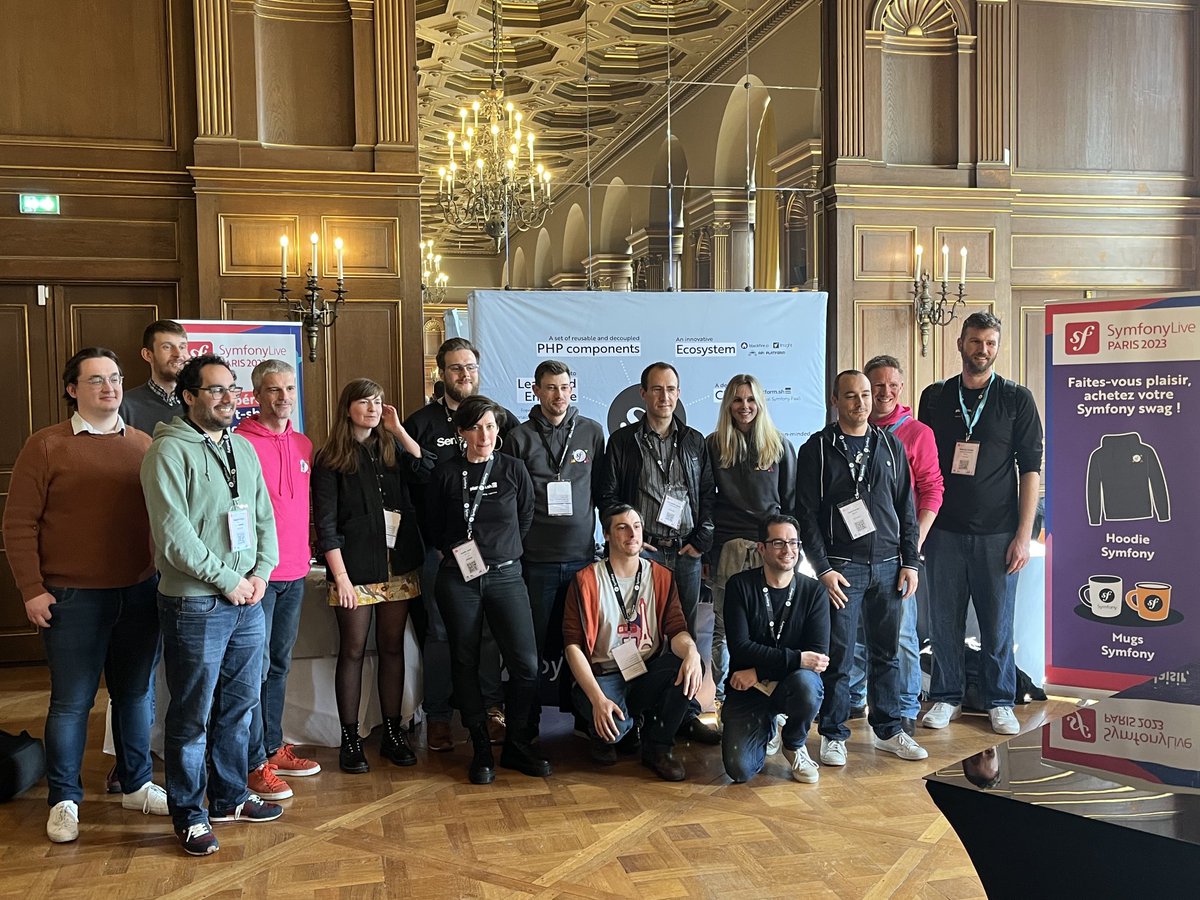 jlondiche's tweet image. Bravo Les speakers #symfonylive! @lyrixx @dunglas @fabpot @MagaliMilbergue @pascal_martin @chalas_r @Alli_g83 @Guikingone @FloDestremau @titouangalopin @nicolasgrekas @alexandresalome