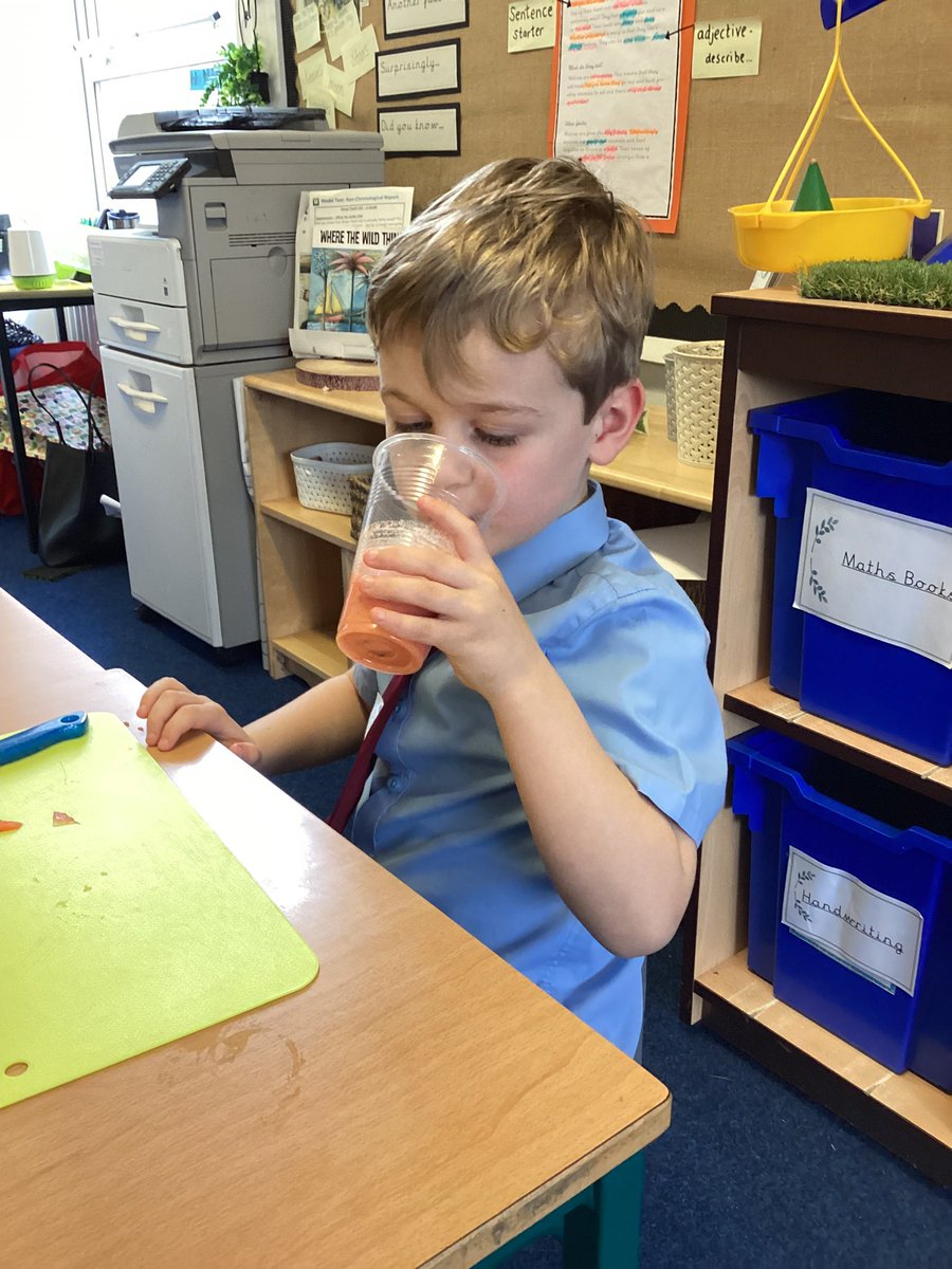 CharlesPrimary1's tweet photo. Fruit smoothies in DT today! https://t.co/jxedSZ7RwF