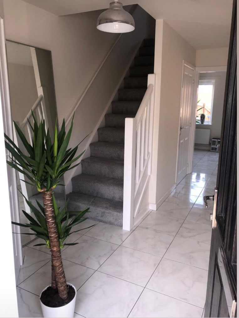 Escano Bianco floor tiles on sale at only £12 per sq mt. Make your home look a million dollars at a fraction of the cost with these 45x45cm carrara mable effect ceramic floor tiles. Offer available in-store whilst stocks last bit.ly/3LNe9iN #tilesale #tileswalsall #tiles