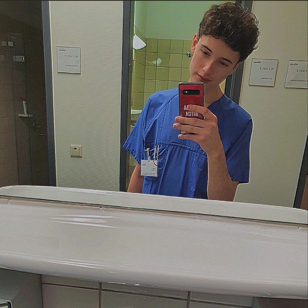 jusnavy98's tweet image. Proud! 
#Nurse #pfleger #gay #BoysLove