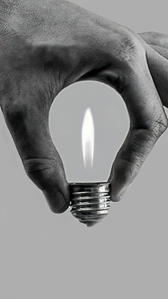 elivecreative's tweet image. Maestros del #blancoynegro: Chema Madoz y Fanho 🖤 #inspiracion #fotografia #fotografiacallejera #fotografiacreativa