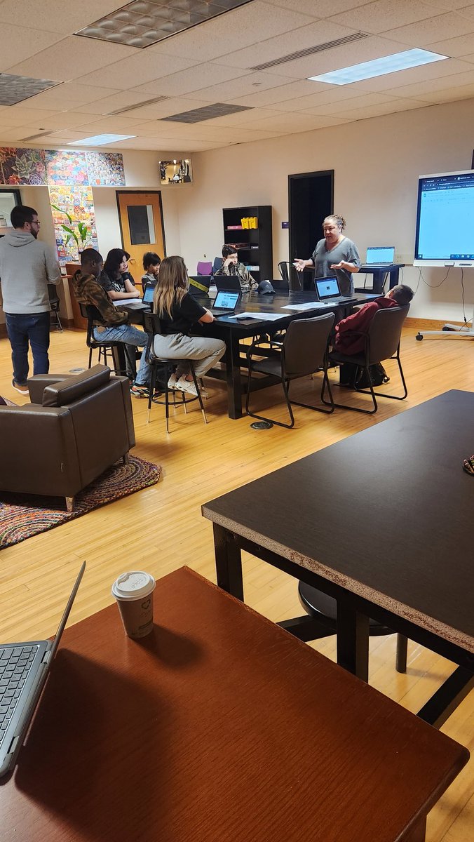 Love seeing 21st-century skills embedded in instruction with teacher and student collaboration! <a href="/ClydeSavannah_/">Clyde-Savannah CSD</a>