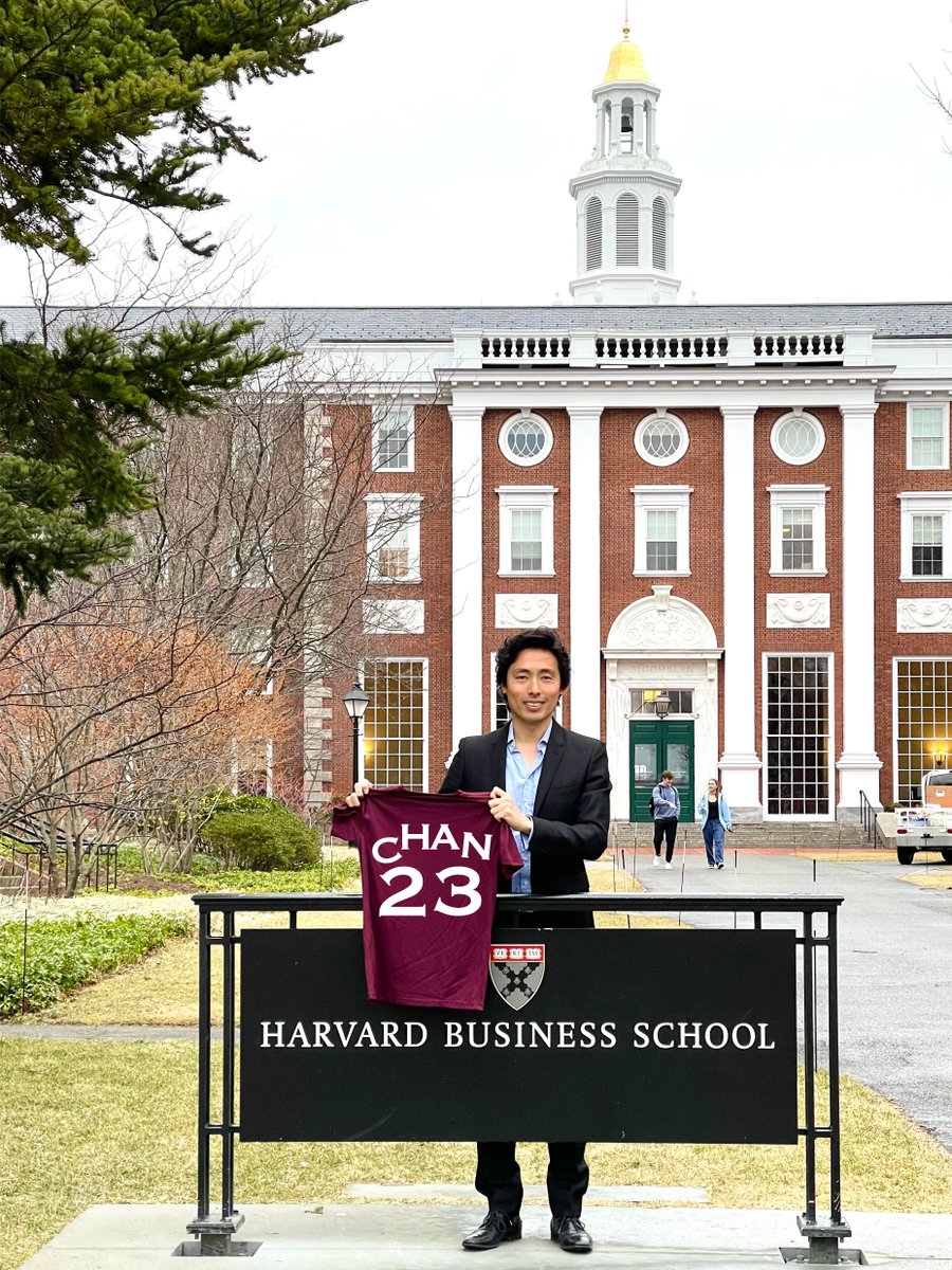 Alex Chan tweet media