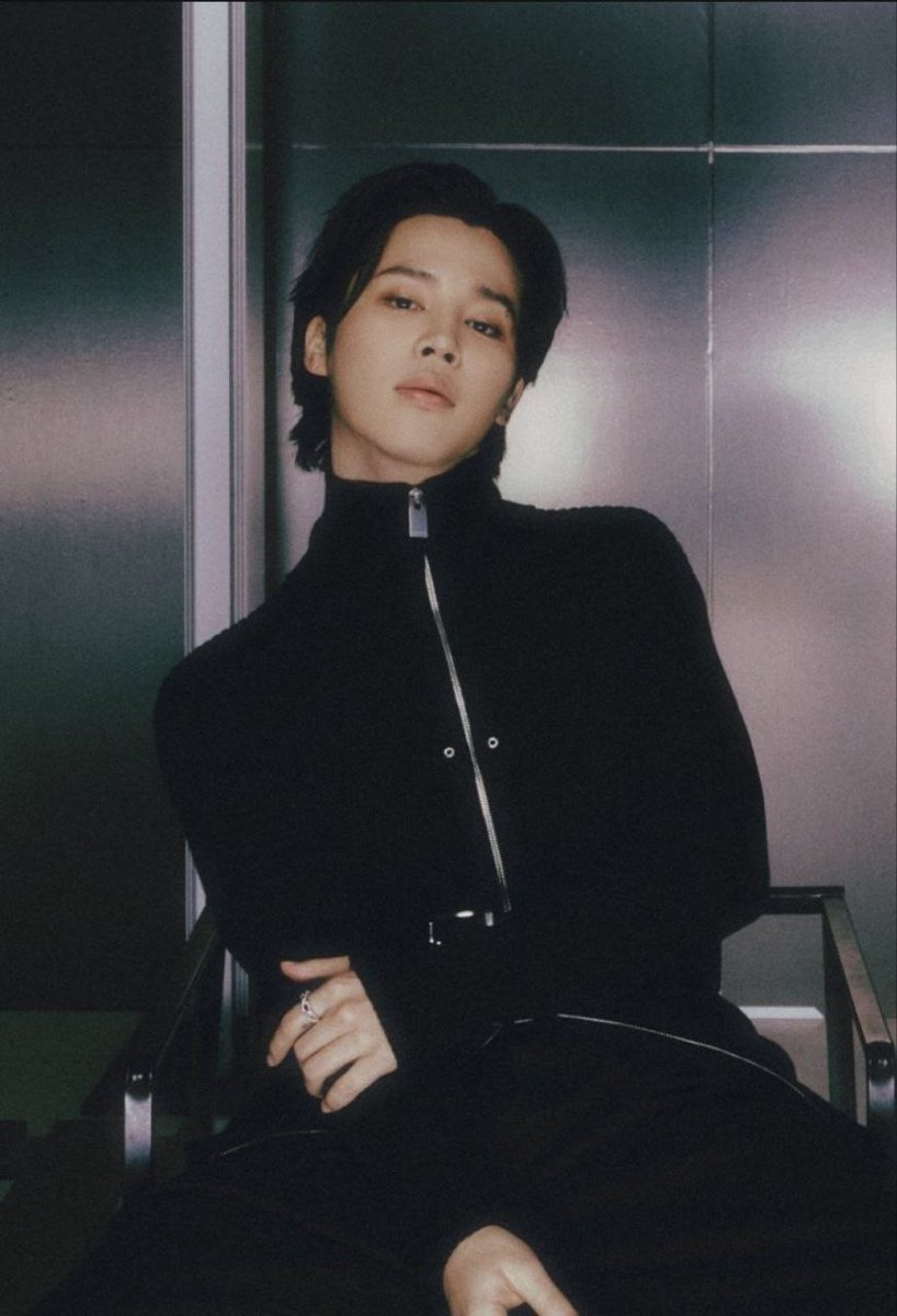 Yuyisbb's tweet photo. No mentรญan cuando dijeron que jimin acabarรญa con el kpop y la industria,te amamos titรกn๐
JIMIN HISTORY MAKER
PARK JIMIN RECORD BREAKER
PARK JIMIN SOLO DEBUT
CONGRATULATIONS PARK JIMIN
FACE ALBUM OF THE YEAR
#Jimin_FACE
#JiminMillionSeller
#JiminMakingHistory
#JiminFACEDebut https://t.co/1qVRIwrVBl