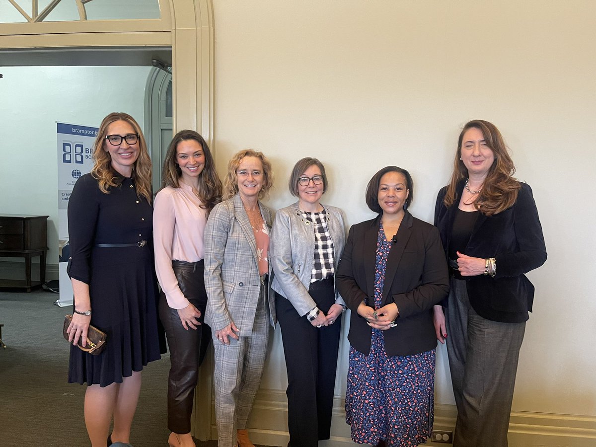Harindermalhi's tweet photo. Starting the morning off with strong women leaders from team @sheridancollege at @BramptonBOT #Buildingyourpath event to hear Minister @Charmomof5 and Humber College President talking about their journey and how they built their path! #IWD2023 #EmbraceEquity https://t.co/CXjagT2IEh