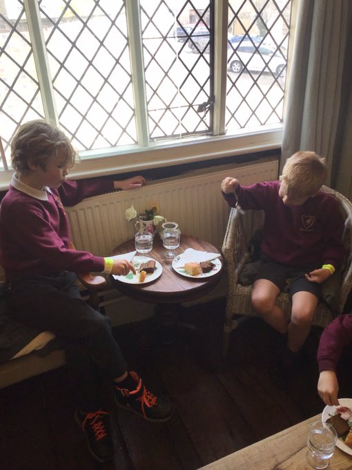 Ferncumbe School tweet media